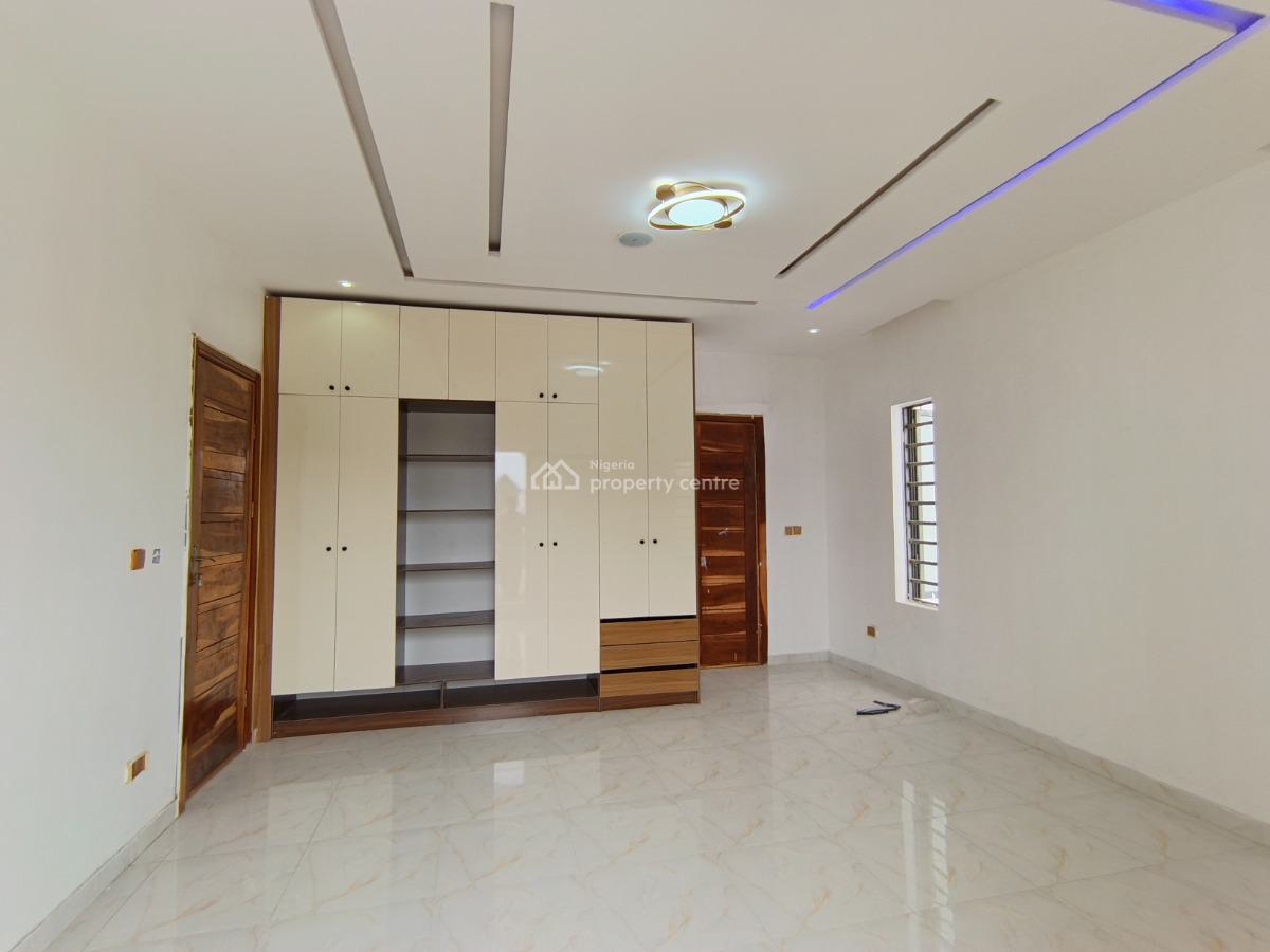a 2 Bedroom Flat, Chevron, Agungi, Lekki, Lagos, Flat / Apartment for Rent