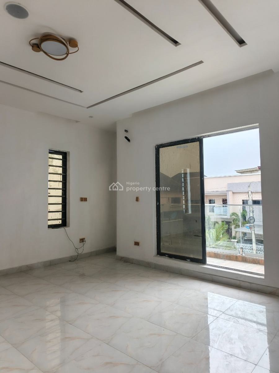 a 2 Bedroom Flat, Chevron, Agungi, Lekki, Lagos, Flat / Apartment for Rent