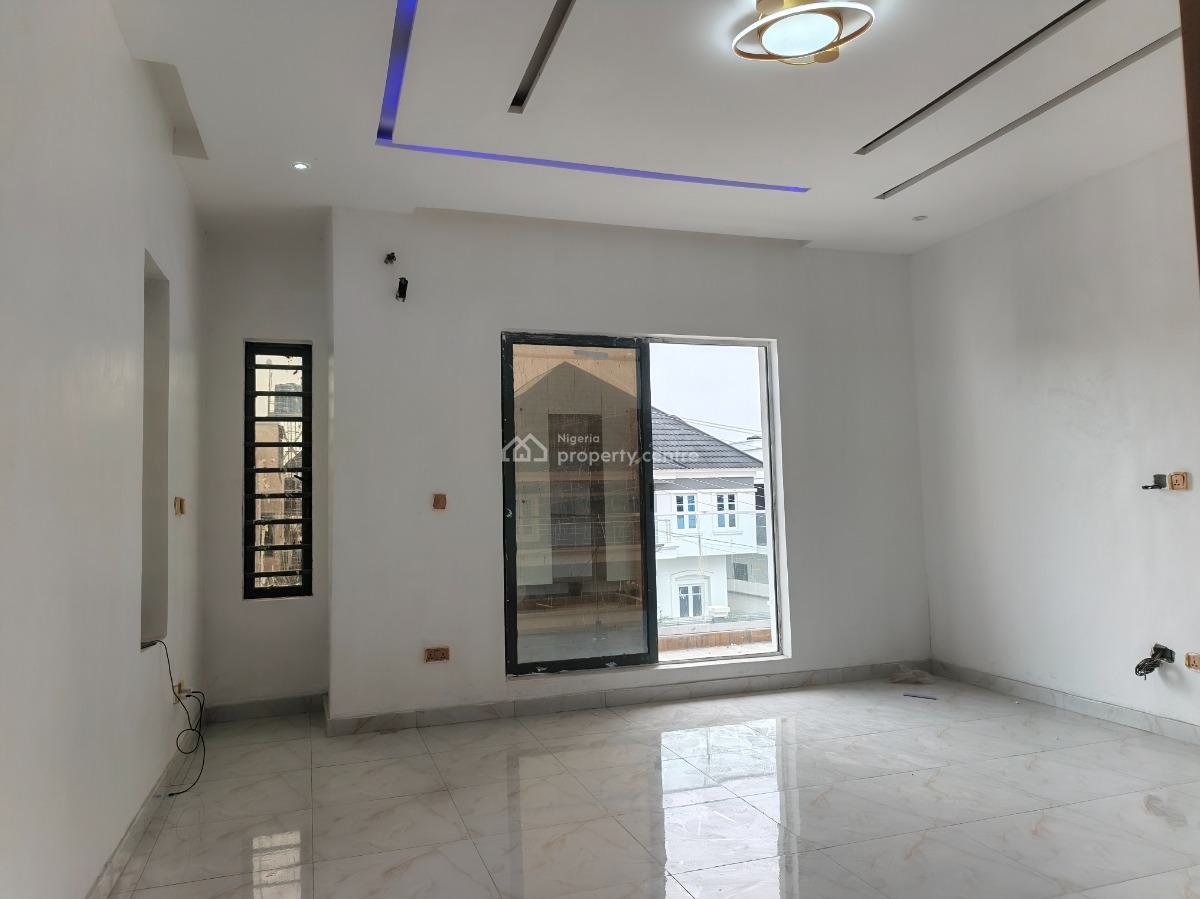 a 2 Bedroom Flat, Chevron, Agungi, Lekki, Lagos, Flat / Apartment for Rent
