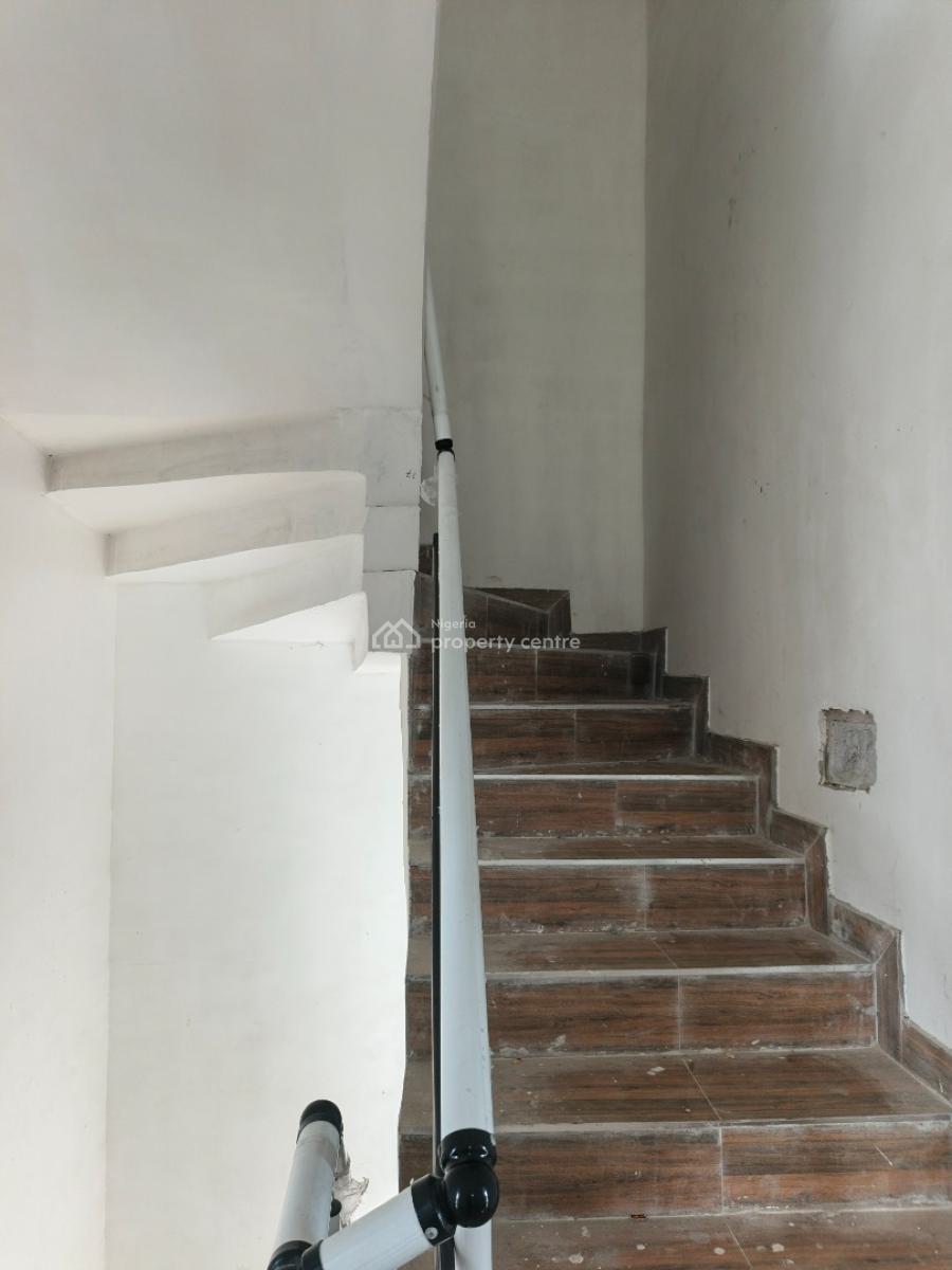 a 2 Bedroom Flat, Chevron, Agungi, Lekki, Lagos, Flat / Apartment for Rent