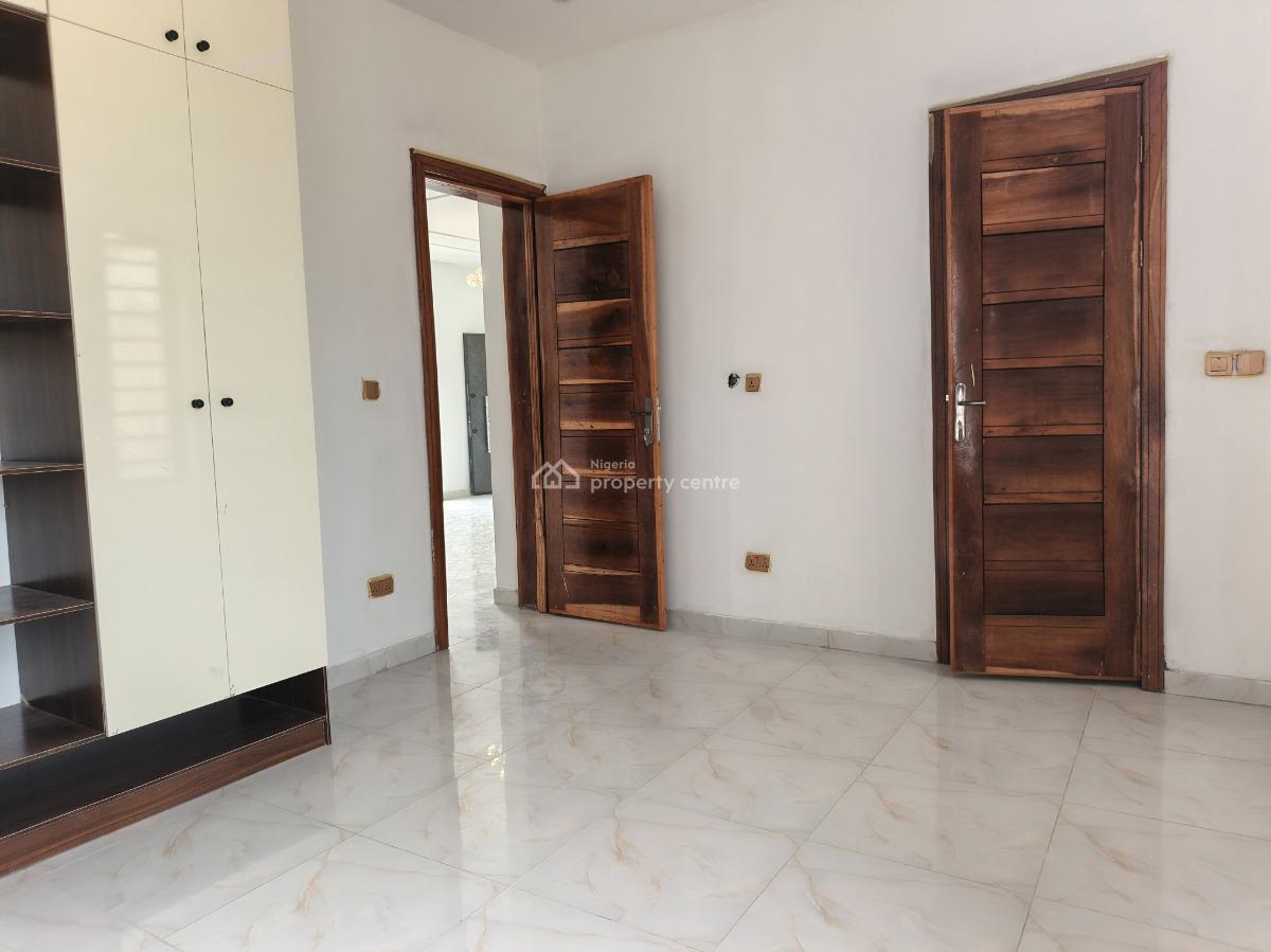 a 2 Bedroom Flat, Chevron, Agungi, Lekki, Lagos, Flat / Apartment for Rent