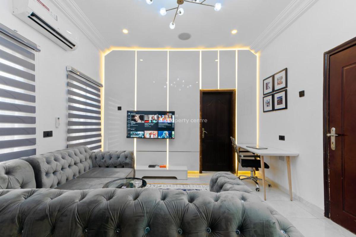 Luxury 1 Bedroom Apartment, Lekki Phase 1, Lekki, Lagos, Flat / Apartment Short Let