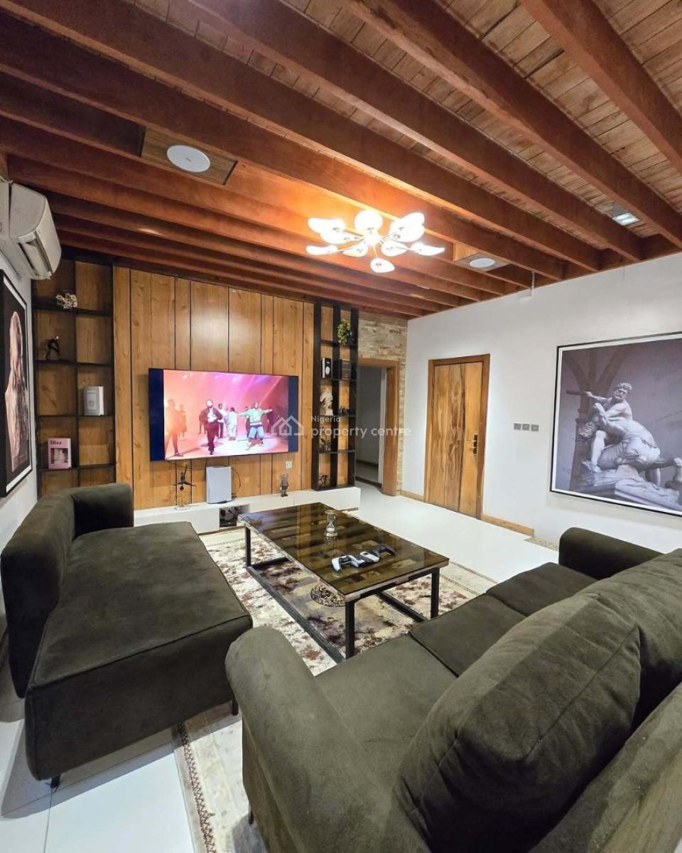 Uptown Luxury Loft -- 2 Bedroom Maisonette, Admiralty Way, Lekki Phase 1, Lekki, Lagos, Flat / Apartment Short Let