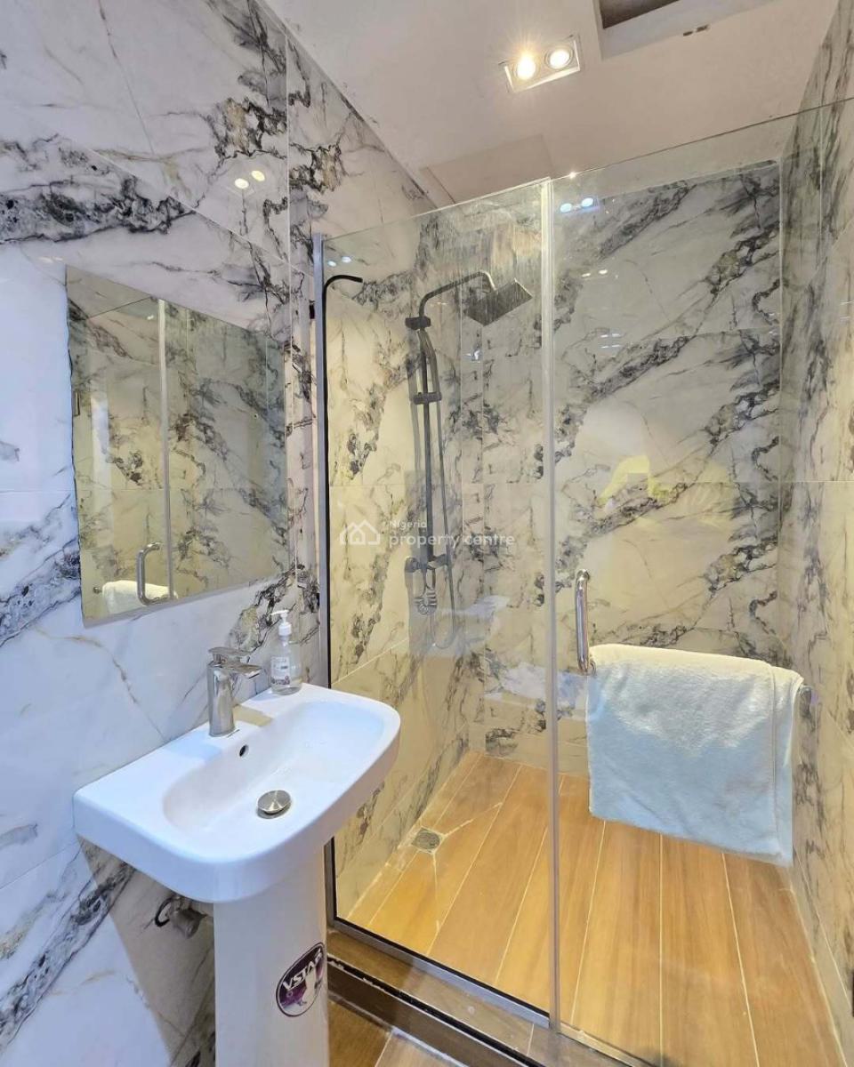 Uptown Luxury Loft -- 2 Bedroom Maisonette, Admiralty Way, Lekki Phase 1, Lekki, Lagos, Flat / Apartment Short Let