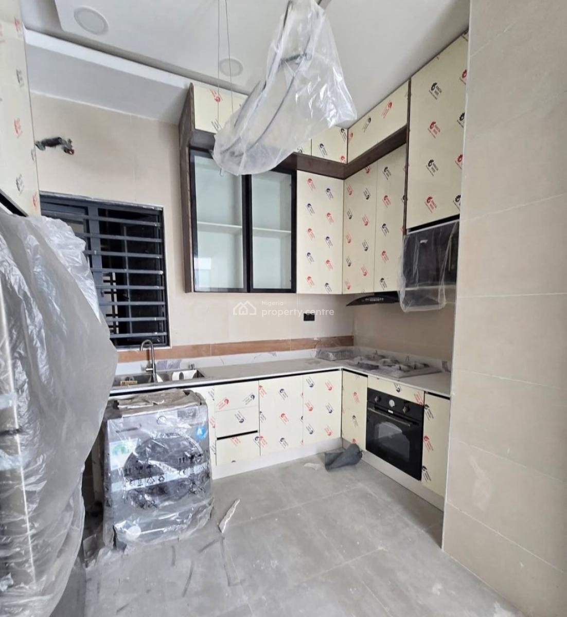 3 Bedroom Apartment with Swimming Pool,  Bq and Elevator, Lekki Phase 1, Lekki Phase 1, Lekki, Lagos, Flat / Apartment for Sale