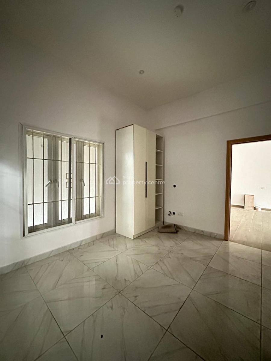 2bedroom Apartment, Lekki Phase 1, Lekki, Lagos, Flat / Apartment for Sale