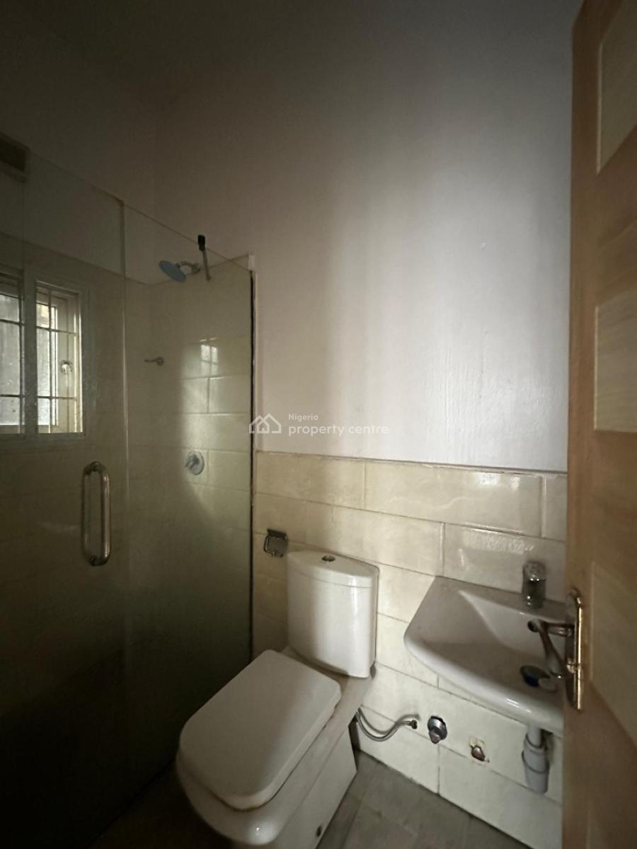 2bedroom Apartment, Lekki Phase 1, Lekki, Lagos, Flat / Apartment for Sale