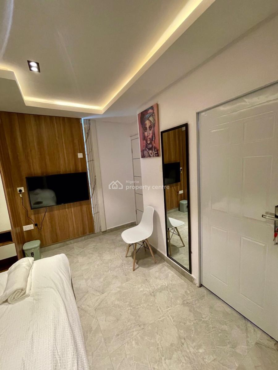 Spacious 1 Bedroom Apartment with Ps4, 36 Sakiru Anjorin Street, Lekki Phase 1, Lekki Phase 1, Lekki, Lagos, Flat / Apartment Short Let