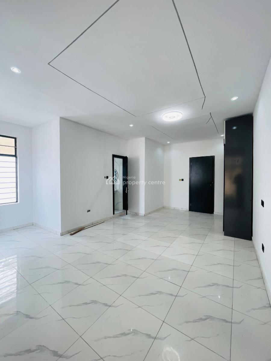 Beautifully Carved 4 Bed Sem-detached Home, Ikota, Lekki, Lagos, Semi-detached Duplex for Sale