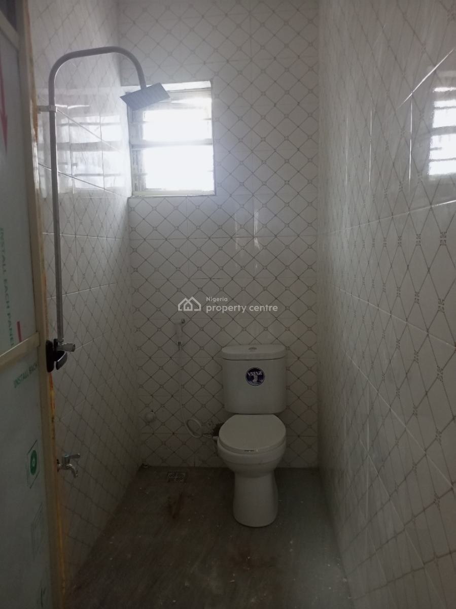 Newly Built 2 Bedroom, Hotel Bus Stop Bucknor Estate Jakande Axis., Isolo, Lagos, Flat / Apartment for Rent