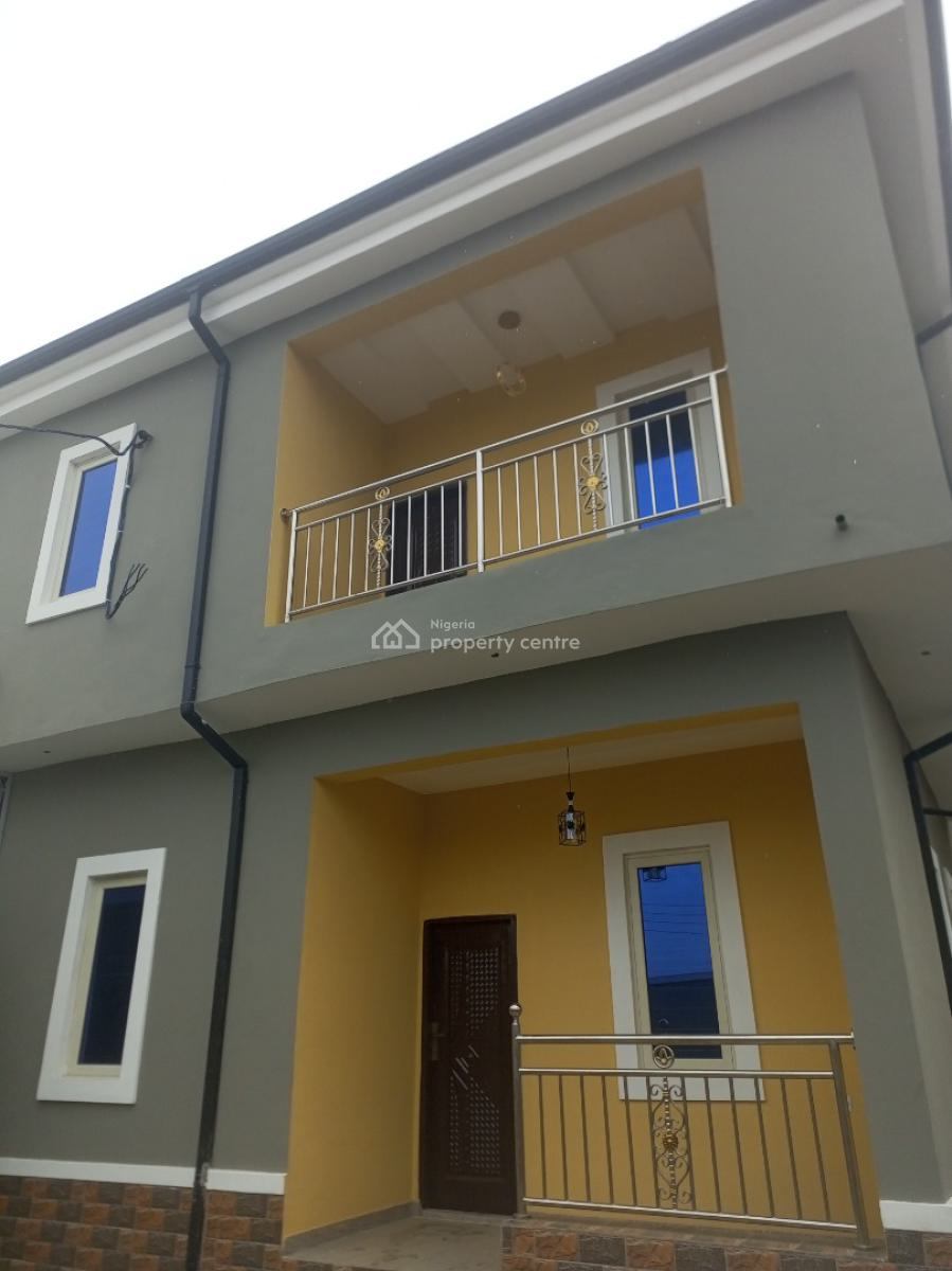 Newly Built 2 Bedroom, Hotel Bus Stop Bucknor Estate Jakande Axis., Isolo, Lagos, Flat / Apartment for Rent
