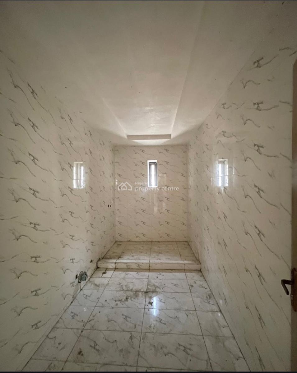 Spacious 4bed Terrace Duplex with Bq, Lekki Phase 1, Lekki, Lagos, Terraced Duplex for Sale