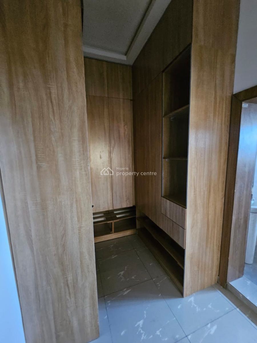 Luxury and Beautiful 3 Bedroom Apartment with Excellent Finishing, a Loving Home for Your Family to Grow and Thrive, Surulere, Lagos, Block of Flats for Sale