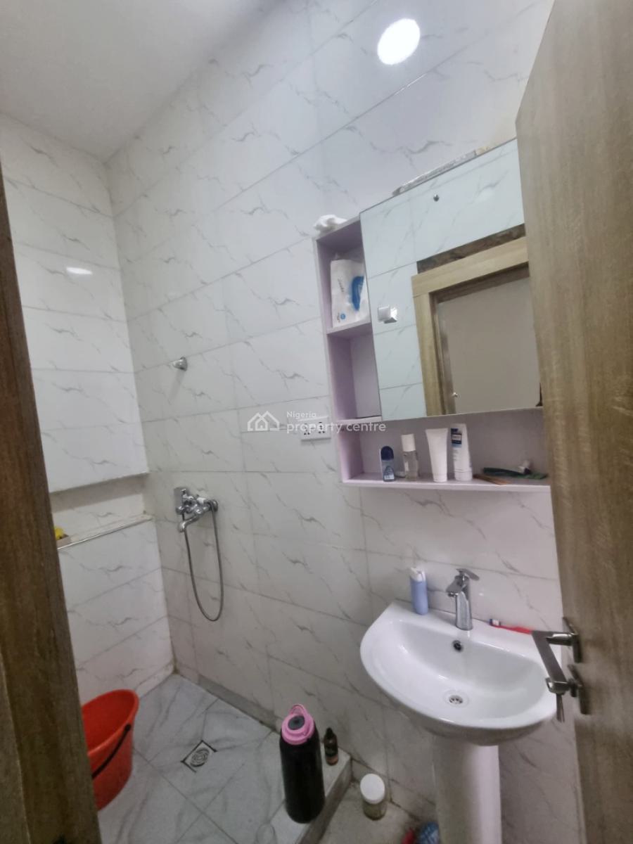 Luxury 2 Bedroom Apartment in a Mini Estate, Opp Omole Phase 1, Ojodu Berger, Ojodu, Lagos, Flat / Apartment for Rent