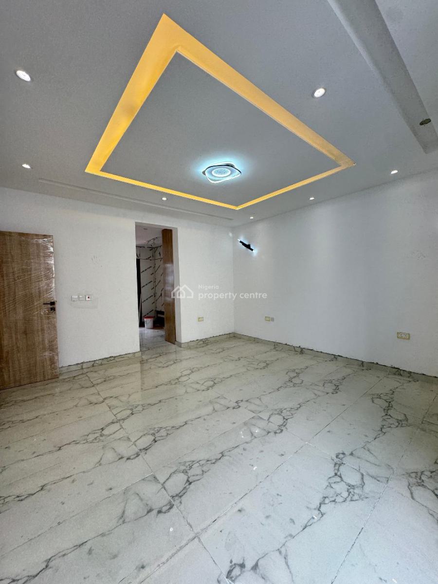 Spacious 5  Bedroom Semi-detached Duplex in a Secured Location, Idado, Lekki, Lagos, Semi-detached Duplex for Sale