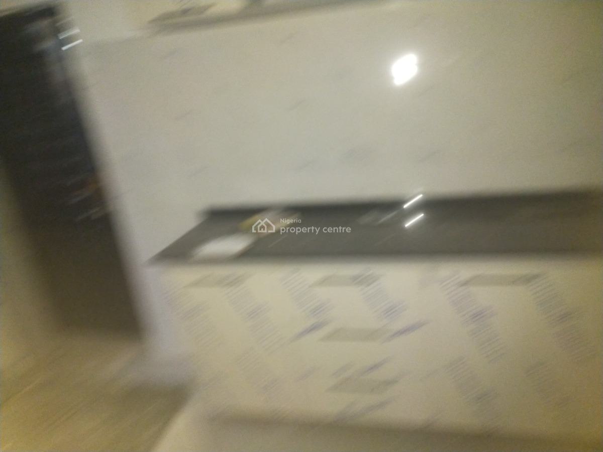 Nice 2. Bedroom Flat Ground Floor at Gbagada, Ifako Gbagada, Ifako, Gbagada, Lagos, Flat / Apartment for Rent