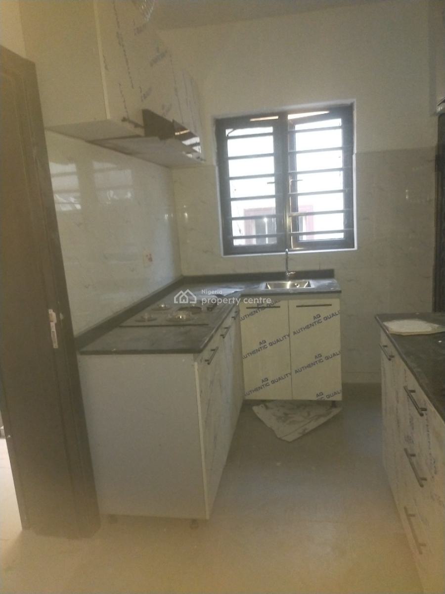 Nice 2. Bedroom Flat Ground Floor at Gbagada, Ifako Gbagada, Ifako, Gbagada, Lagos, Flat / Apartment for Rent