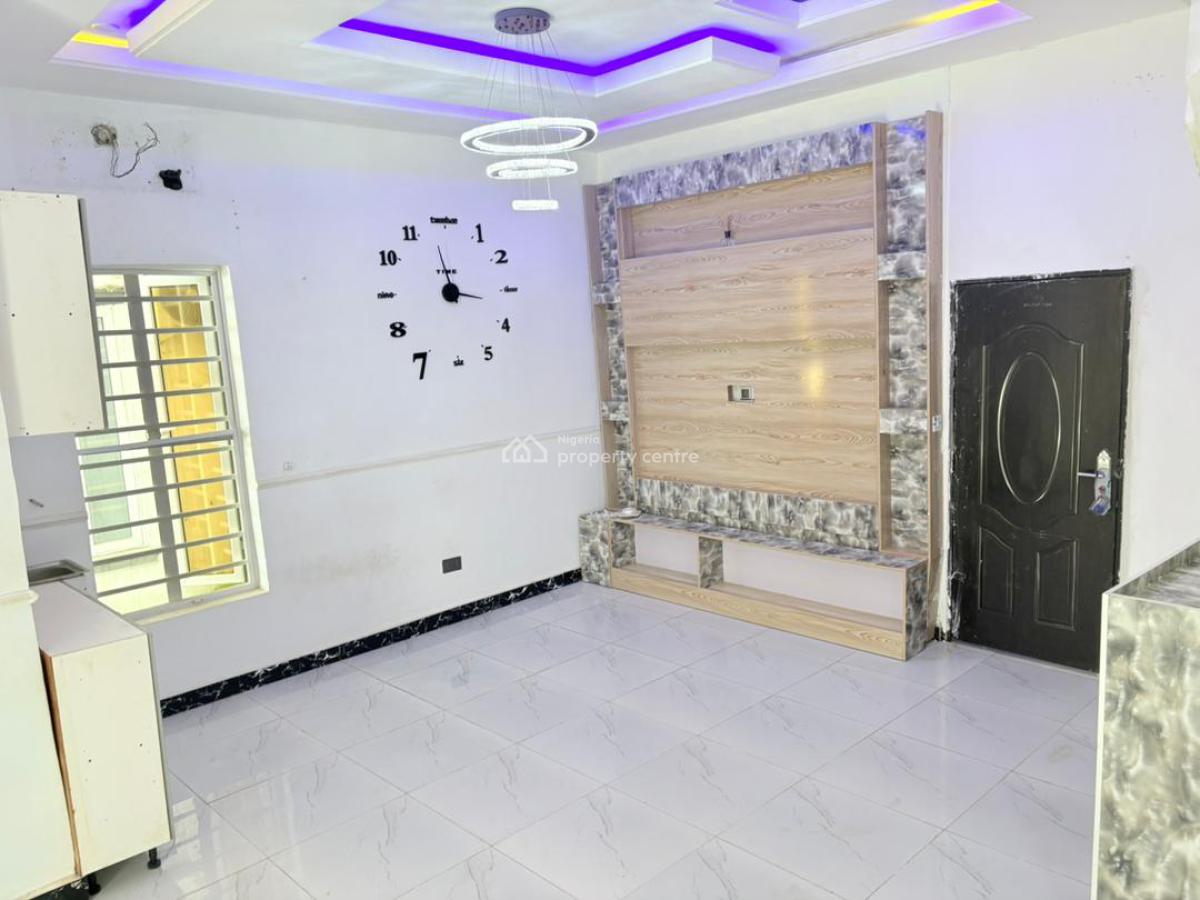 a Nice Studio Apartment with Private Kitchen, Lekki, Lagos, Flat / Apartment for Rent