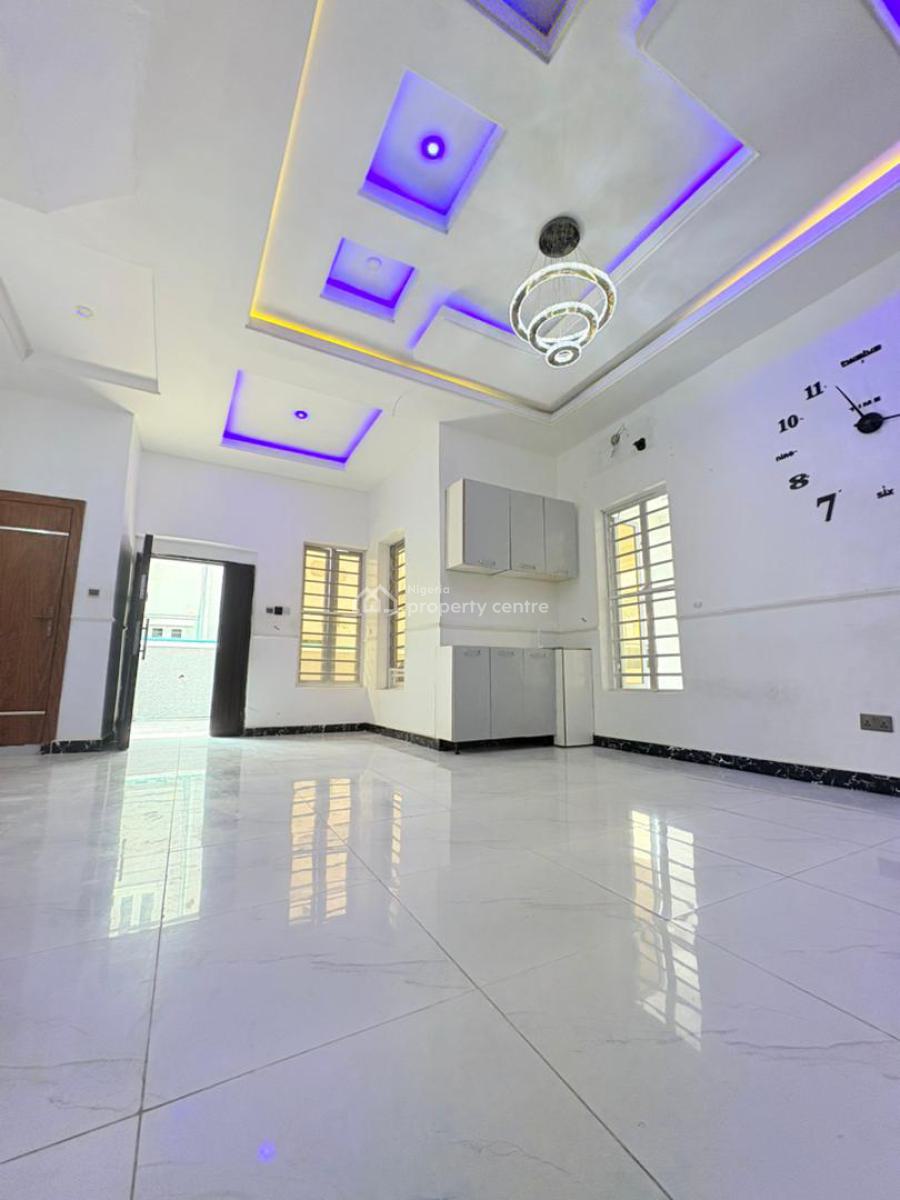 a Nice Studio Apartment with Private Kitchen, Lekki, Lagos, Flat / Apartment for Rent