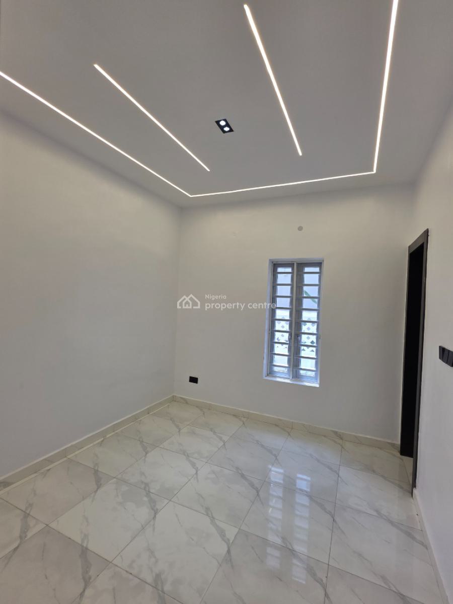 Contemporary 5bedrooms Fully Detached with Bq, Pinnock Beach Estate, Osapa, Lekki, Lagos, Detached Duplex for Sale