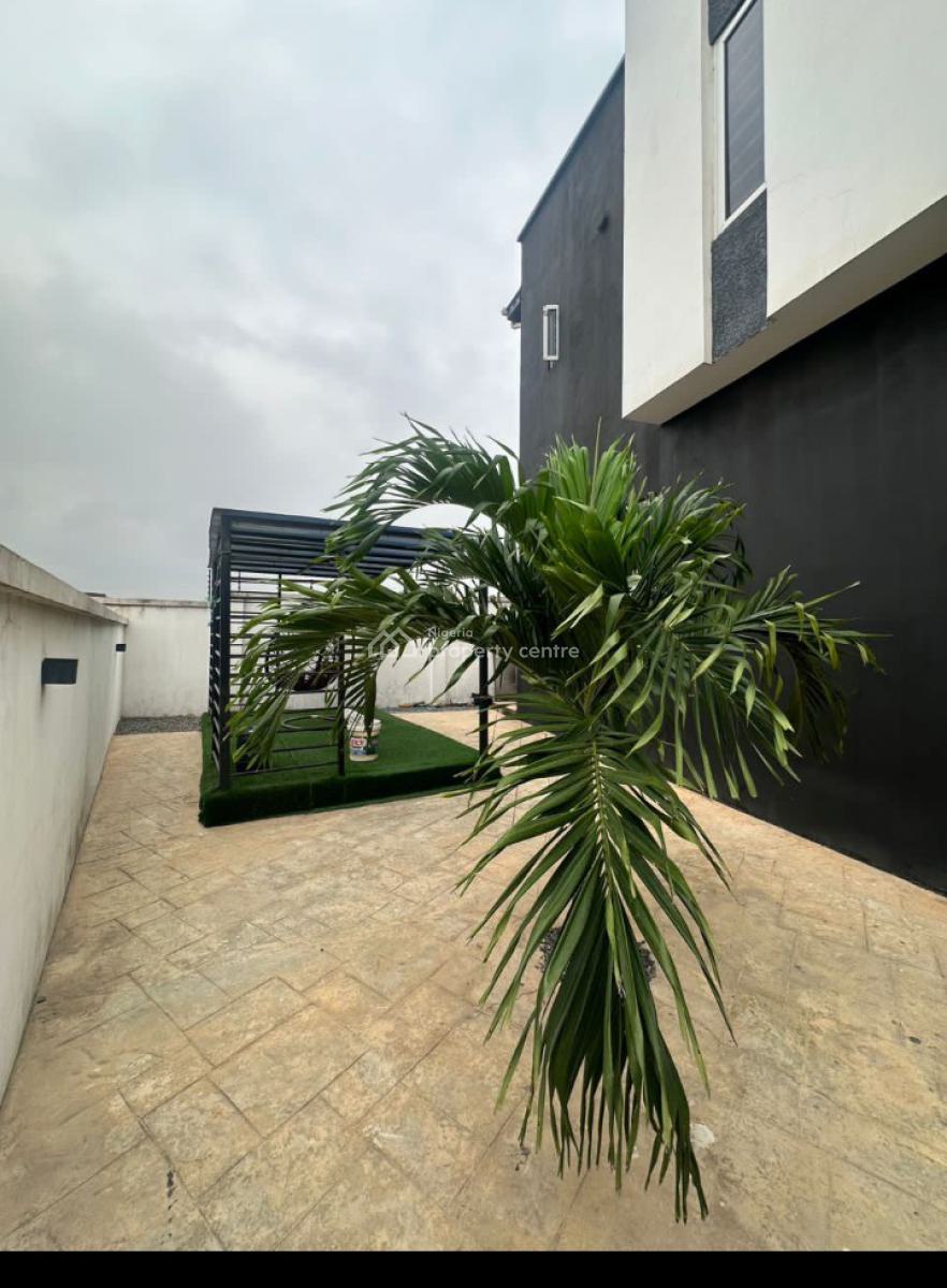 Spacious 4-bedroom Detached Duplex in Carlton Gate, Akobo Gra -- ₦150m, Aboko, Carlton Gate Estate, Ibadan, Oyo, Detached Duplex for Sale