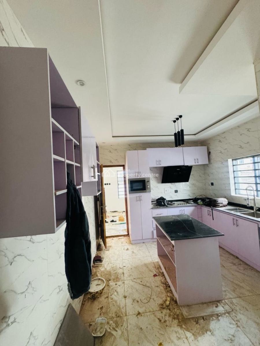 Luxury 4 Bedroom Detached Duplex + Bq in Kolapo Ishola Gra, Kolapo Ishola Gra, Ibadan, Akobo, Ibadan, Oyo, Detached Duplex for Sale