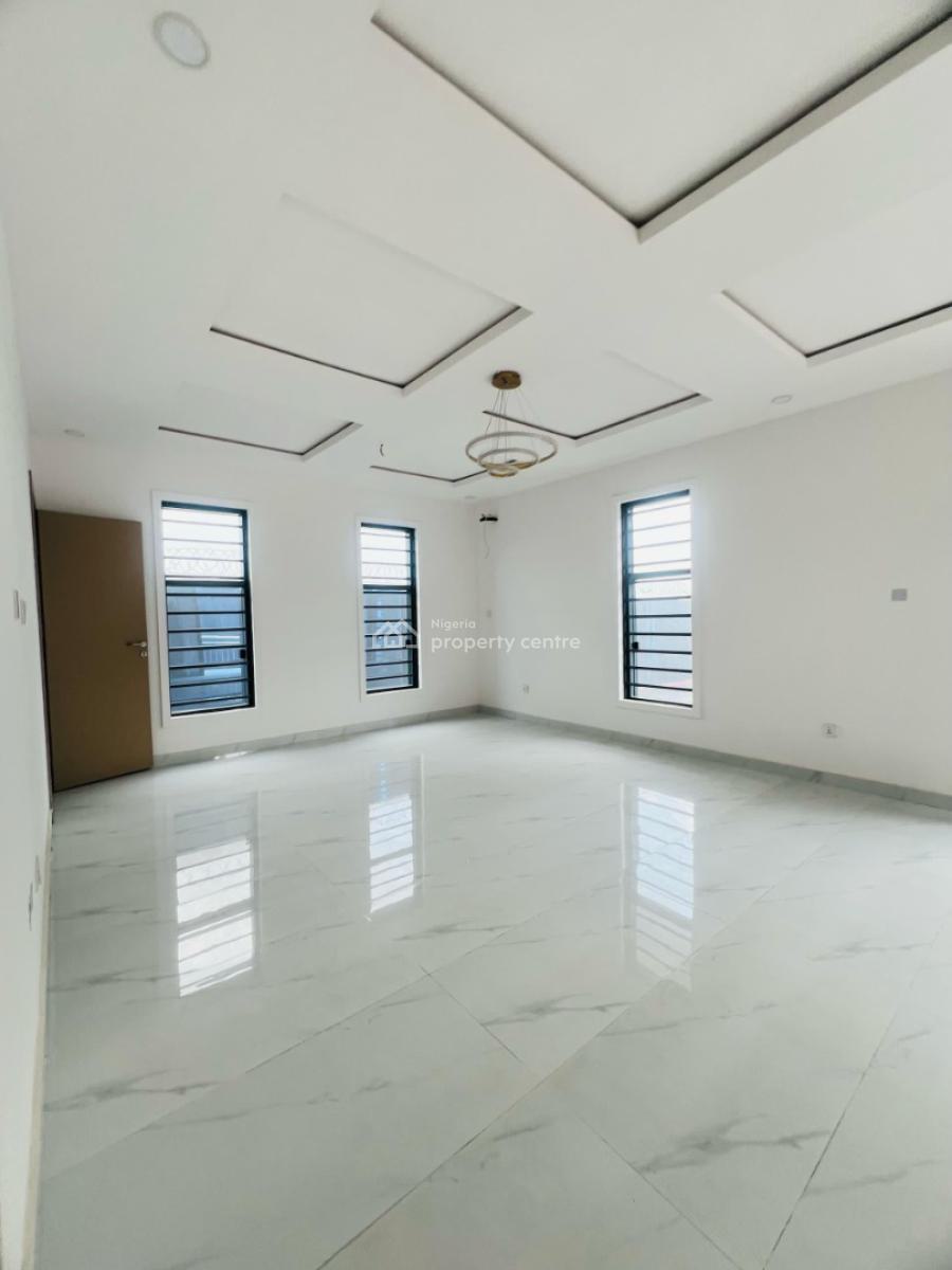 3 Bedroom Apartment with Range of Features., Omole Phase 1, Ikeja, Lagos, Flat / Apartment for Sale