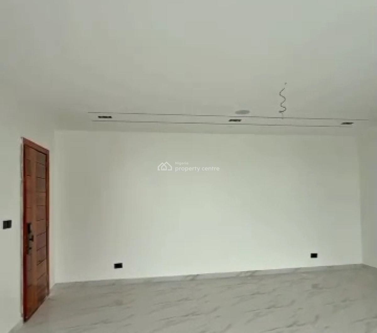 Brand New 2 Bedroom Apartment, Lekki Phase 1, Lekki, Lagos, Flat / Apartment for Sale