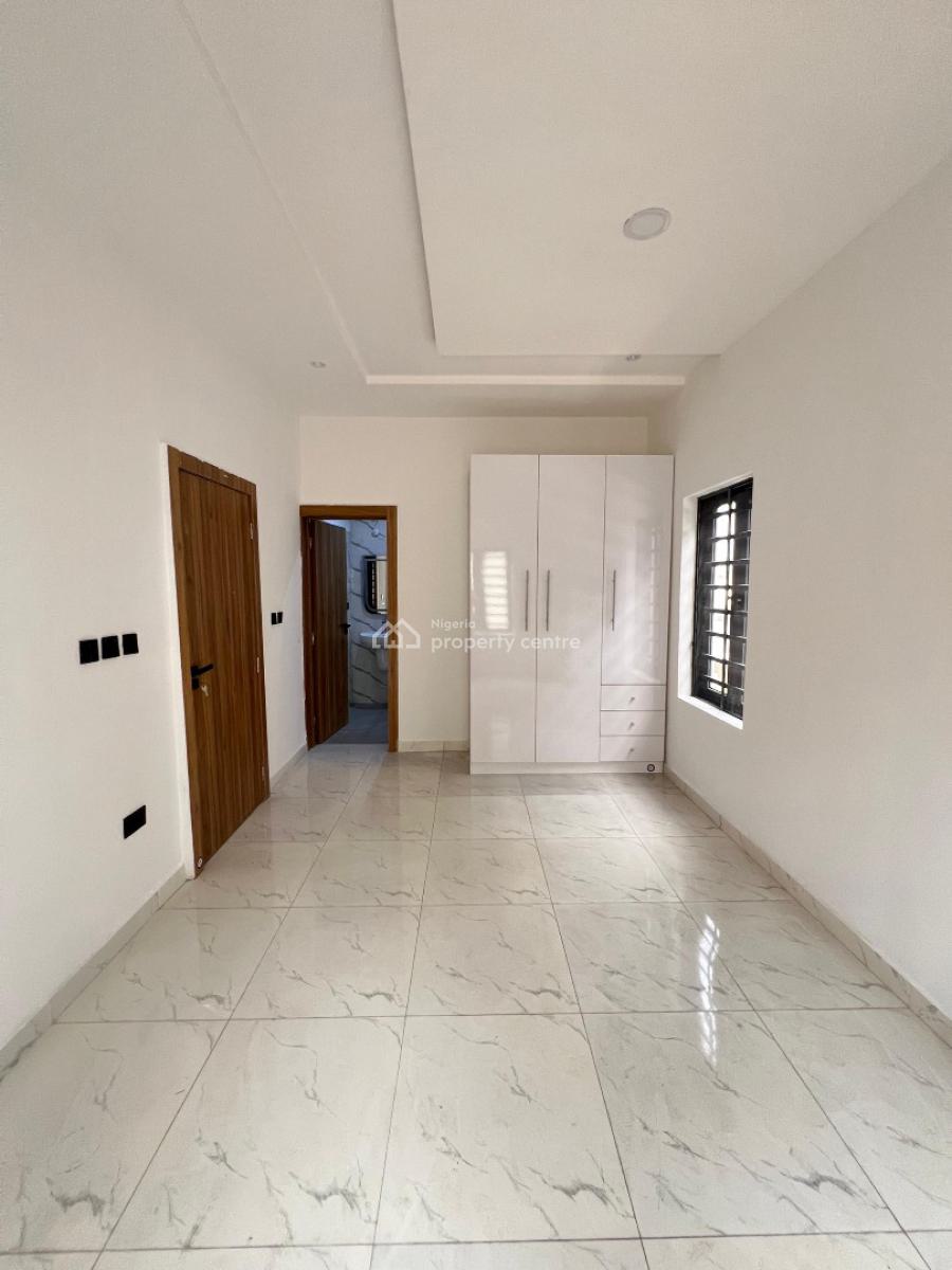 One Available Unit of 2 Bedroom Apartment with a Swimming Pool, Gym, Lekki Phase 1, Lekki, Lagos, Block of Flats for Sale