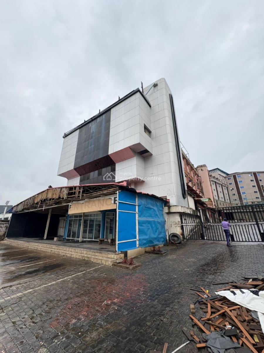 Lovely Office Company with Lettable Space of About 2500sqm, Wuse 2, Wuse 2, Abuja, Plaza / Complex / Mall for Rent