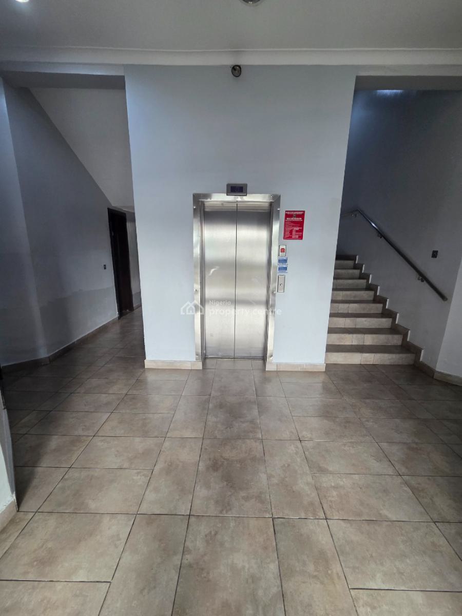 a Lovely  & Serviced 2 Bedroom  Apartment  with a Room Bq, Oniru, Victoria Island (vi), Lagos, Flat / Apartment for Rent