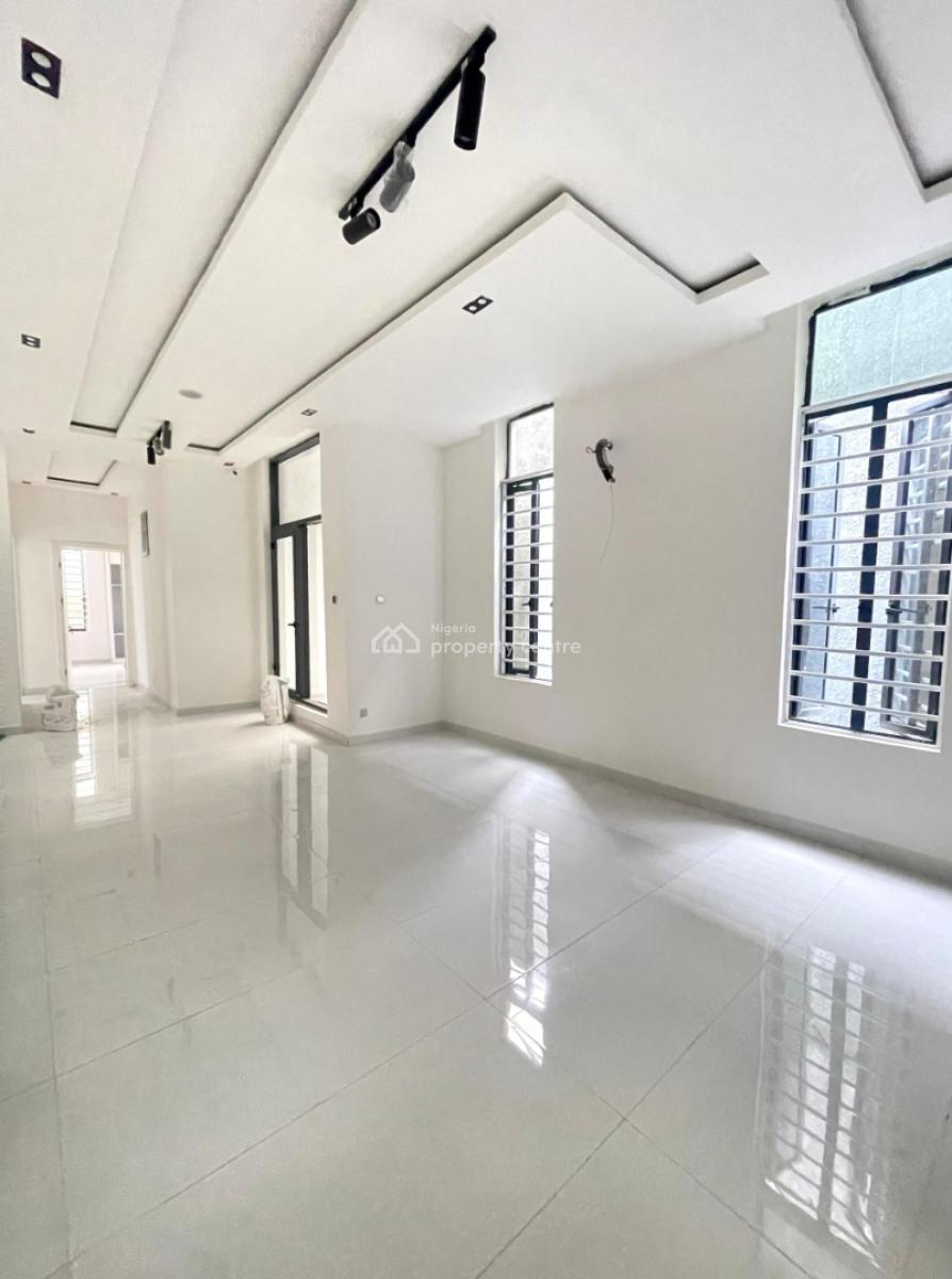 Gigantic 5 Bedroom Luxury Home Within a Prestigious Estate, State of The Art Home,chevron Toll Gate,orchid Road, Lekki, Lagos, Detached Duplex for Sale