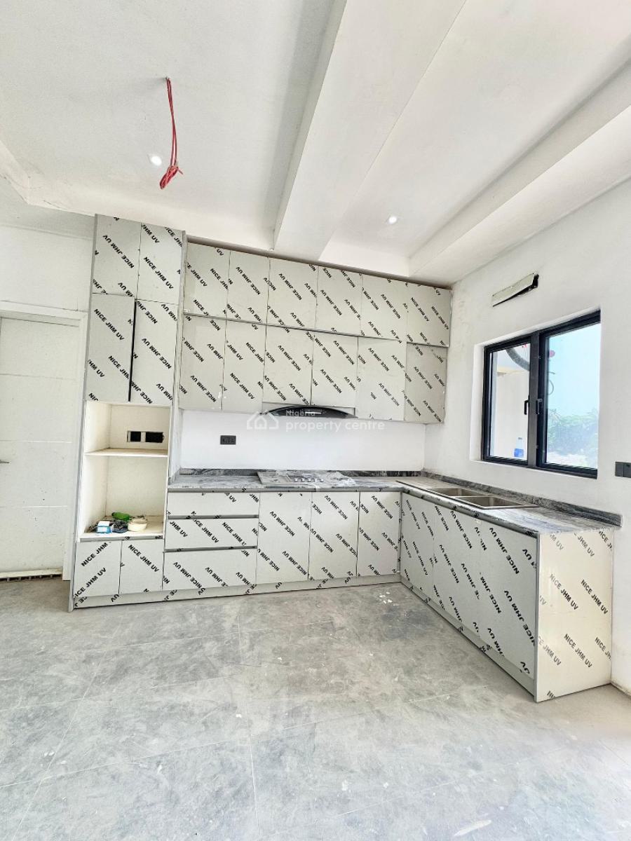 Luxury 3 Bedroom Apartment with Excellent Finishing, Exquisitely Built Apartment with Bq in a Secured Neighborhood, Victoria Island (vi), Lagos, Block of Flats for Sale