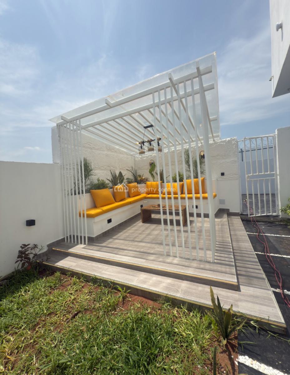 Super Luxurious 5 Large Bedrooms Fully Detached Home, Palm Residence Beside Pinnock Beach Estate, Osapa, Lekki, Lagos, House for Sale