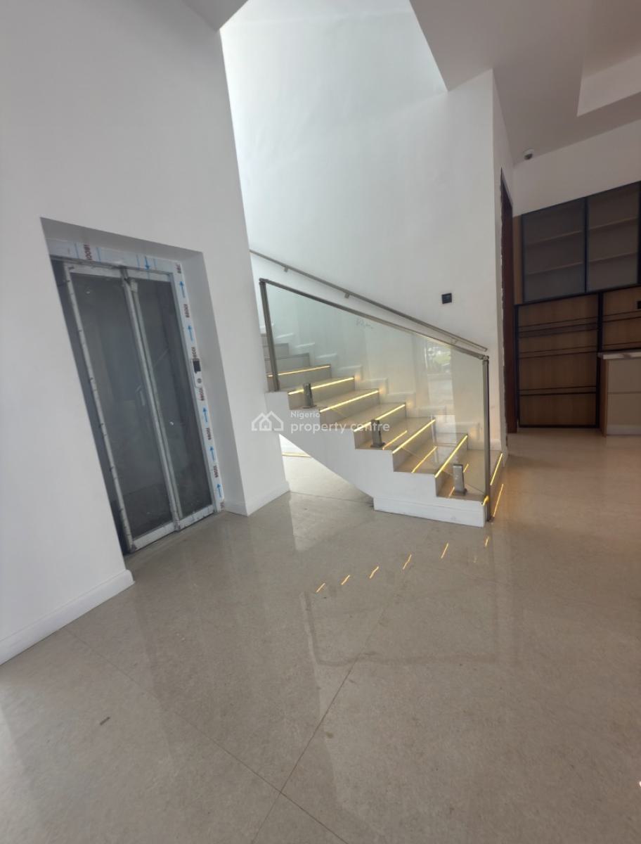 Super Luxurious 5 Large Bedrooms Fully Detached Home, Palm Residence Beside Pinnock Beach Estate, Osapa, Lekki, Lagos, House for Sale
