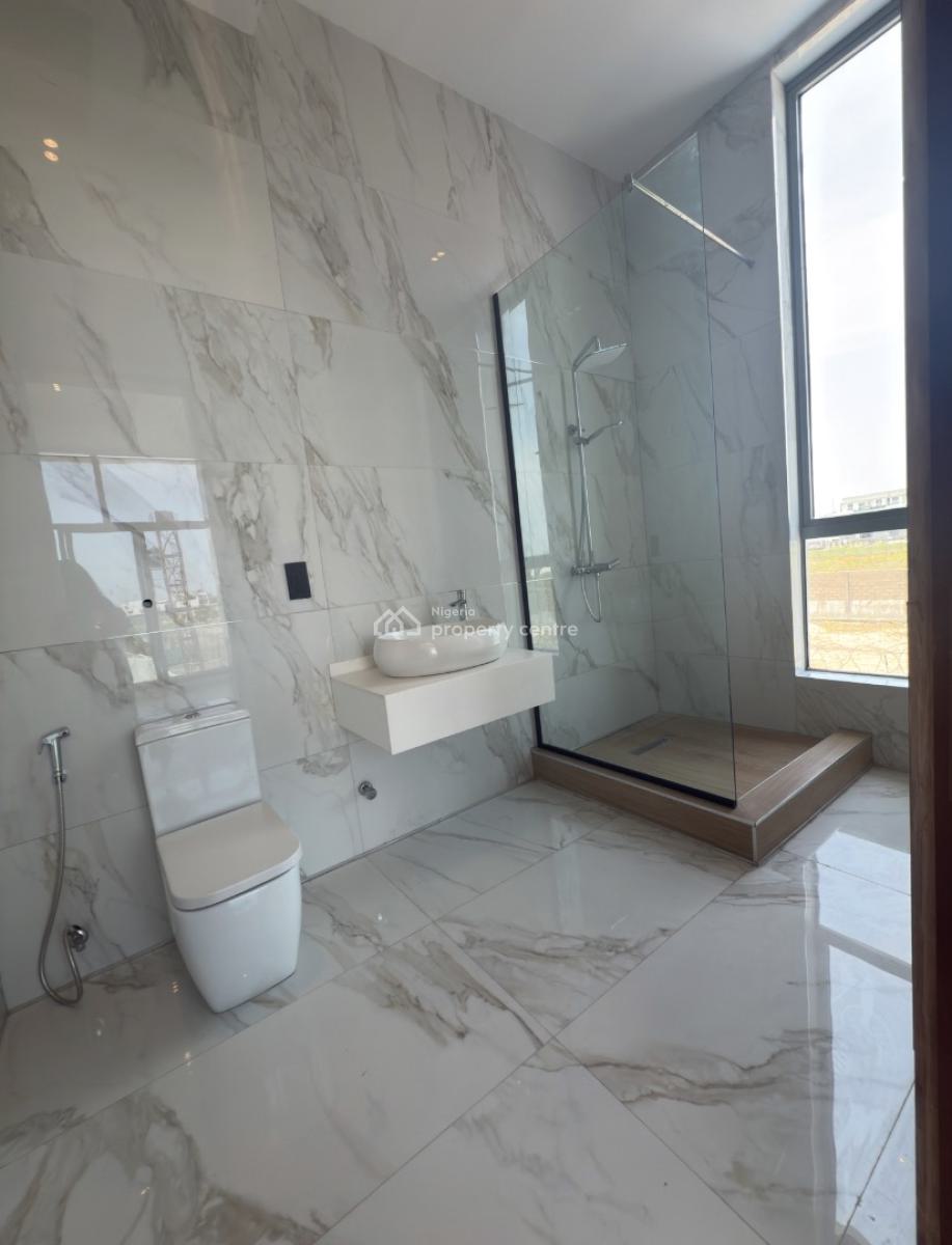 Super Luxurious 5 Large Bedrooms Fully Detached Home, Palm Residence Beside Pinnock Beach Estate, Osapa, Lekki, Lagos, House for Sale
