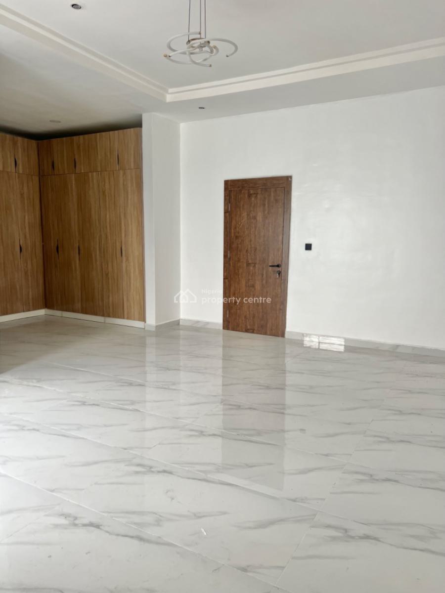 Contemporary 4bedroom Terrace with a Bq & Swimming Pool, Few Minutes From Lagos Business School, Sangotedo, Ajah, Lagos, Terraced Duplex for Sale
