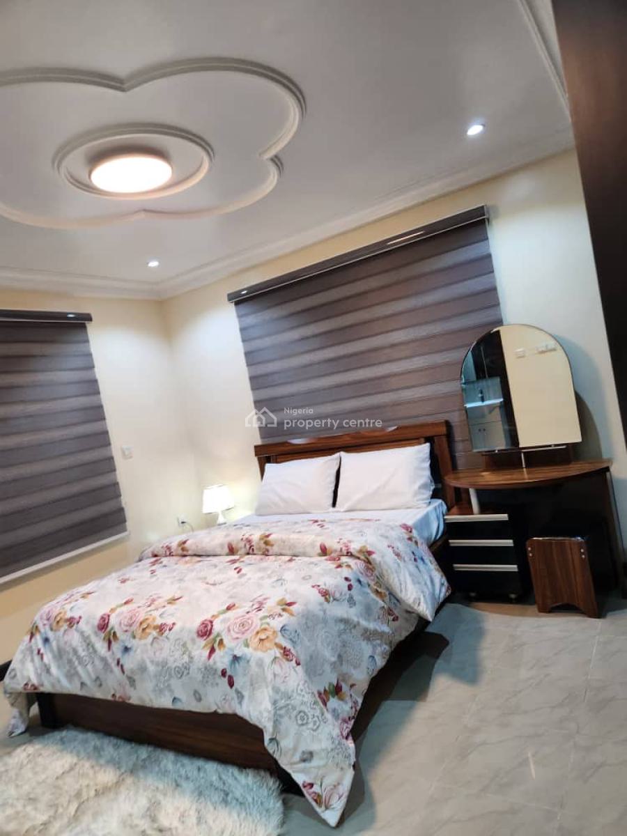 Luxury 3bedrooms Self Compound with Great Amenities, Fani Kayode Street Ikeja Gra, Ikeja Gra, Ikeja, Lagos, Flat / Apartment Short Let