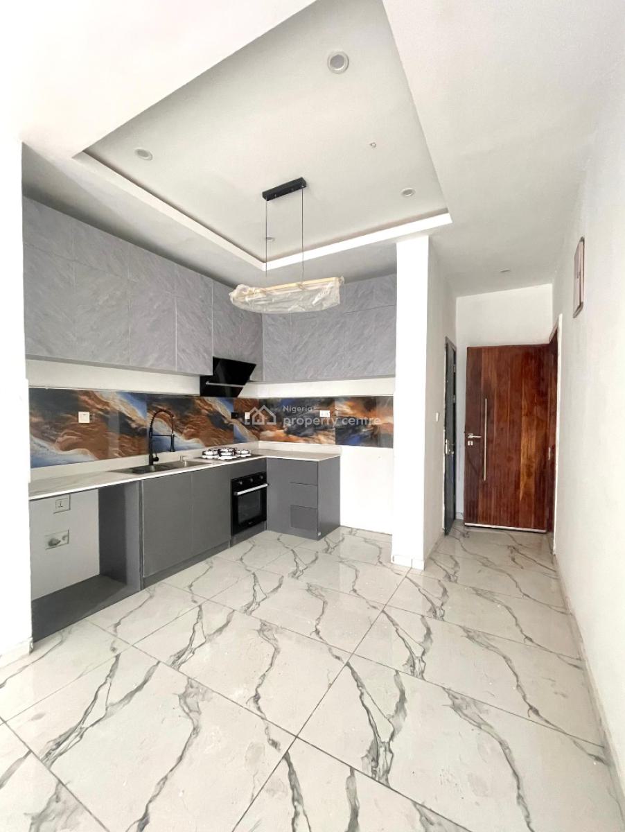Stunning 2 Bedroom Apartment Fully Serviced with a Gym and Pool, Ologolo, Lekki, Lagos, Flat / Apartment for Sale