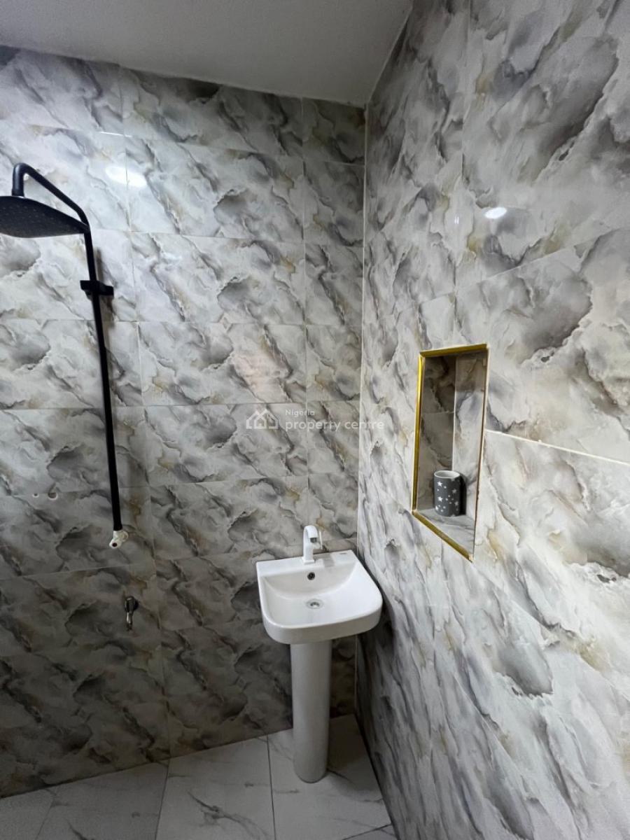 Luxury 2bedrooms Apartments with Great Amenities, Emina Crescent, Off Toyin Allen Ikeja, Allen, Ikeja, Lagos, Flat / Apartment Short Let