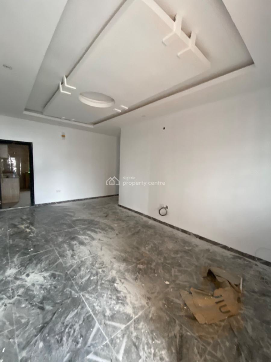 an Executive Two Bedroom Flat, Thera Estate Opposite Skymall Sangotedo Ajah, Lekki, Lagos, Flat / Apartment for Rent