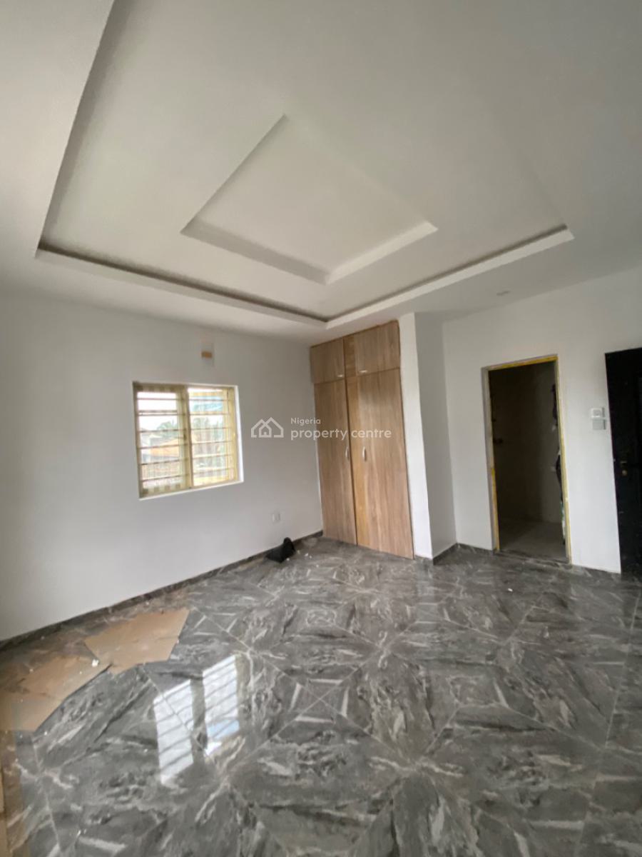 an Executive Two Bedroom Flat, Thera Estate Opposite Skymall Sangotedo Ajah, Lekki, Lagos, Flat / Apartment for Rent