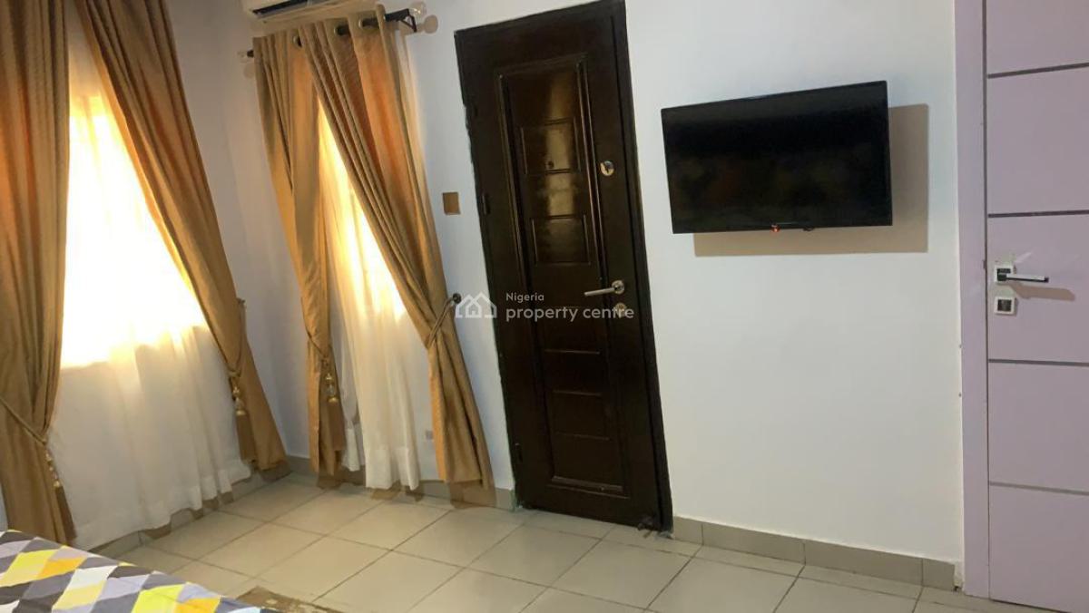 Luxury 3bedrooms Terrace Duplex with Pool,gym and Other Great Amenitie, Obadosumu Street Ikeja Gra, Ikeja Gra, Ikeja, Lagos, Flat / Apartment Short Let