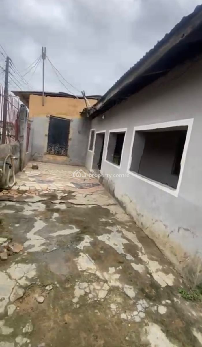 a Demolishable Building on Approximately 572.74 Sqm Is Available for a, Gasper Street, Off Cole Street Via Olufemiyea, Surulere, Lagos, Residential Land Joint Venture