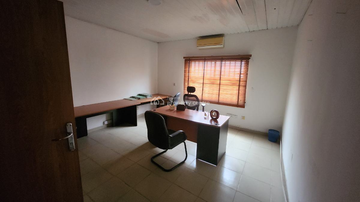 a Ground Floor Space of a Duplex, Victoria Island (vi), Lagos, Commercial Property for Rent