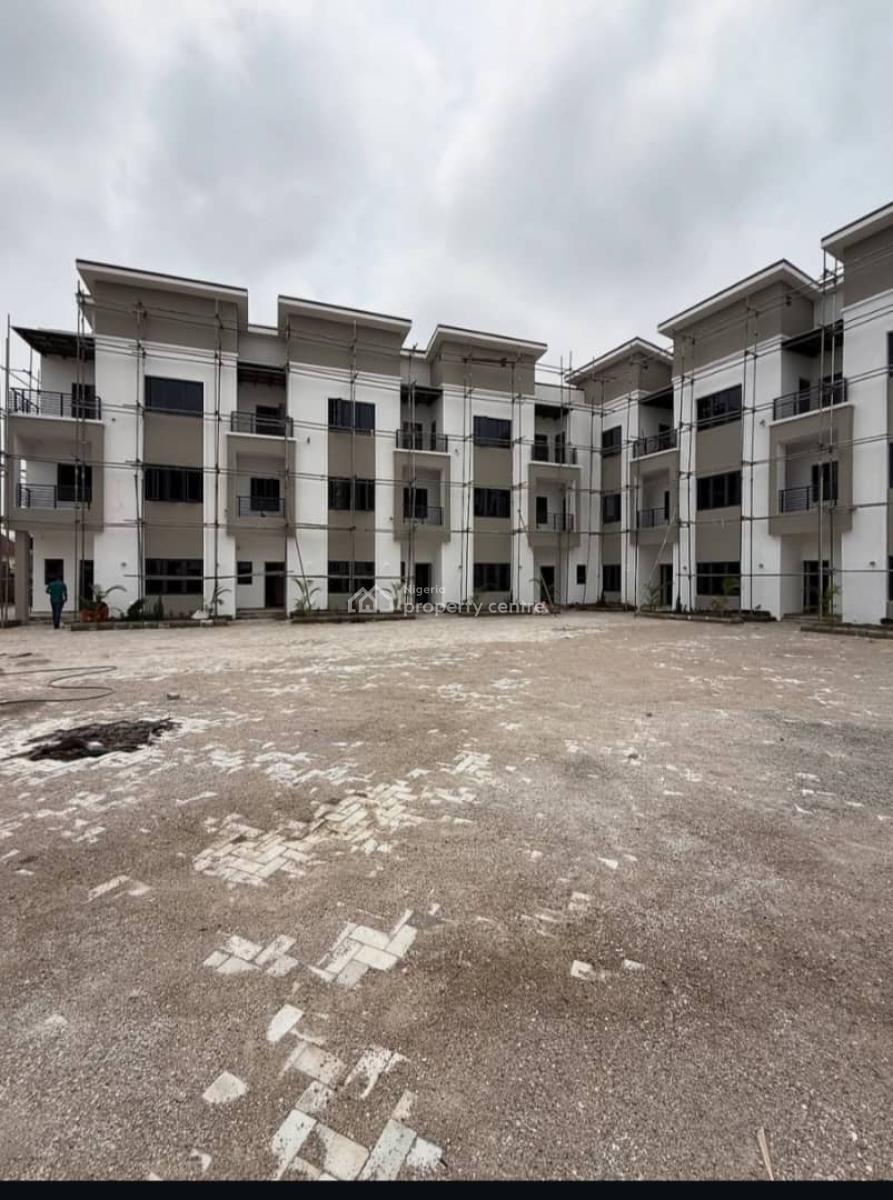 Luxuryy 4 Bedroom Terrace  and a Bq, Jahi, Abuja, House for Sale
