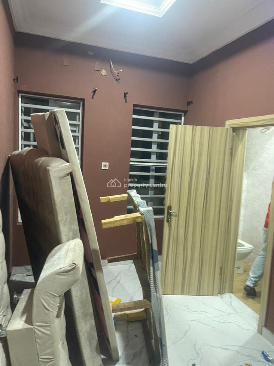 Single Room with Personal Toilet in a Fully Detached Shared Apartment, Lekki County Estate, Ikota, Lekki, Lagos, Self Contain (single Rooms) for Rent