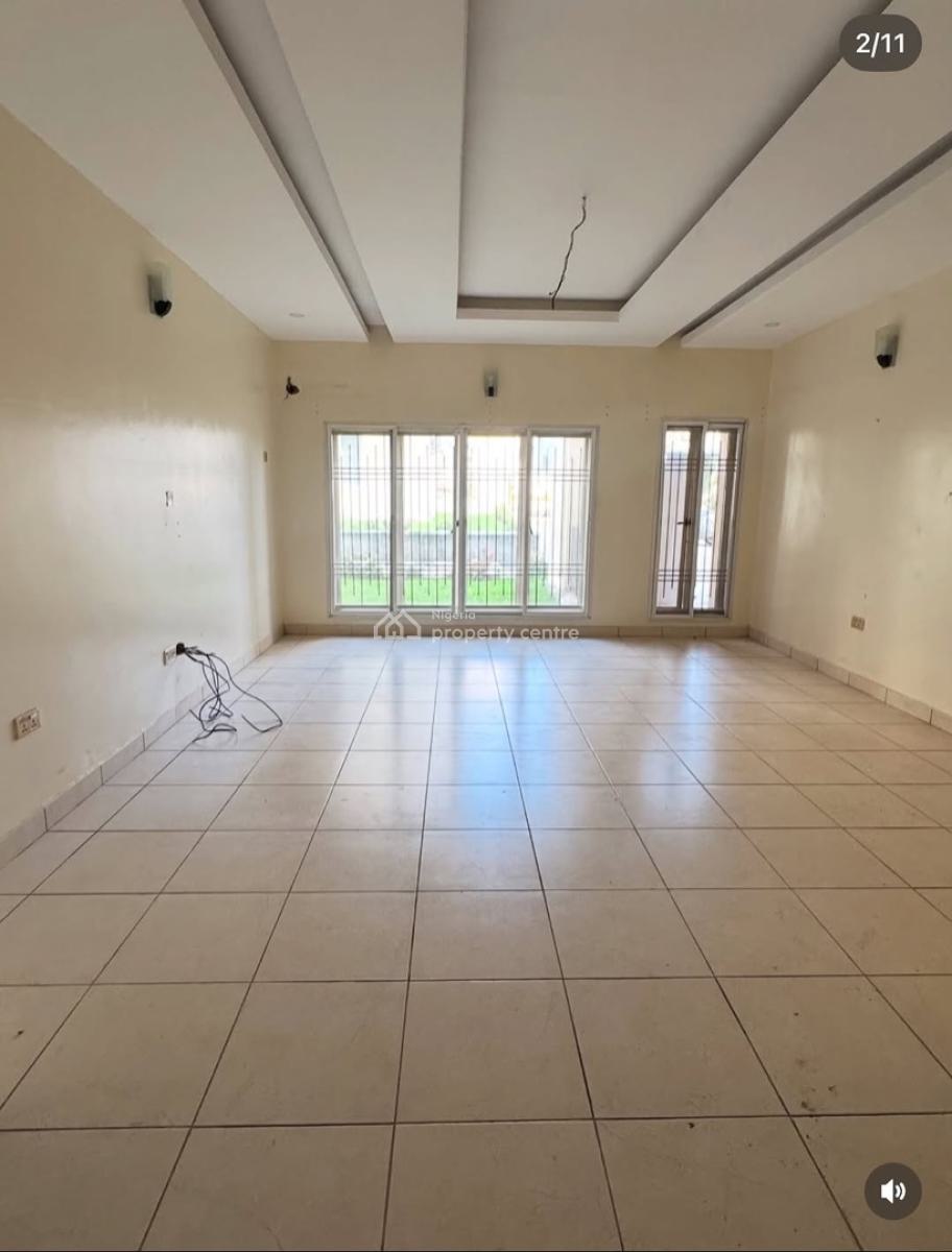 Beautiful 3 Bedrooms Spacious & Serviced Apartment ,tarred Road, Serene Neighborhood, Katampe Extension, Katampe, Abuja, Flat / Apartment for Rent