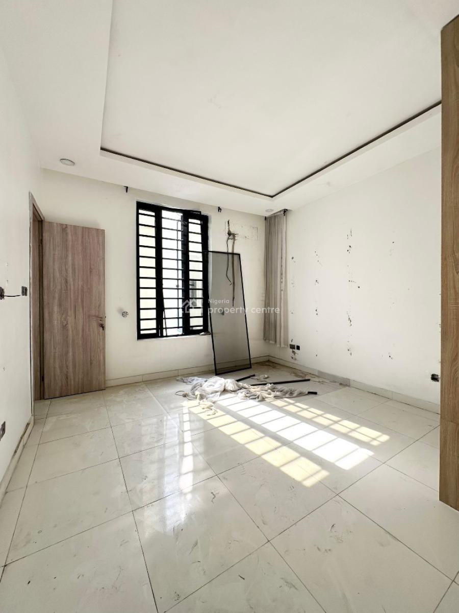 Beautiful with a B Q, Orchid Area, Lekki, Lagos, Detached Duplex for Rent
