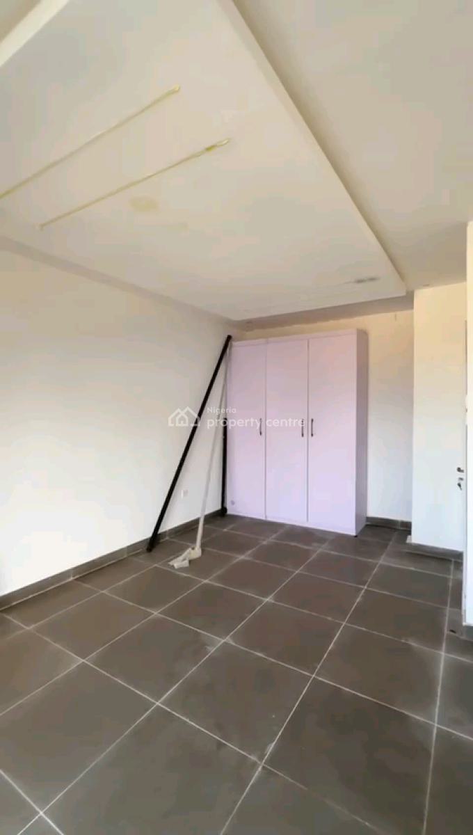 a Newly Renovated and Well Spacious 4bedroom Terrace Duplex, Ikota Gra, Lekki, Lagos, Terraced Duplex for Sale